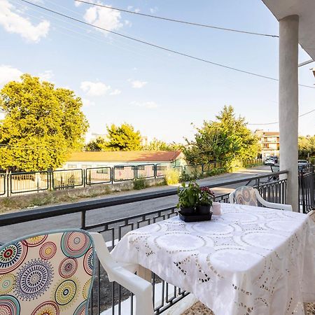 Kalamata'S Sunny Retreat Near The Historic Center Luaran gambar