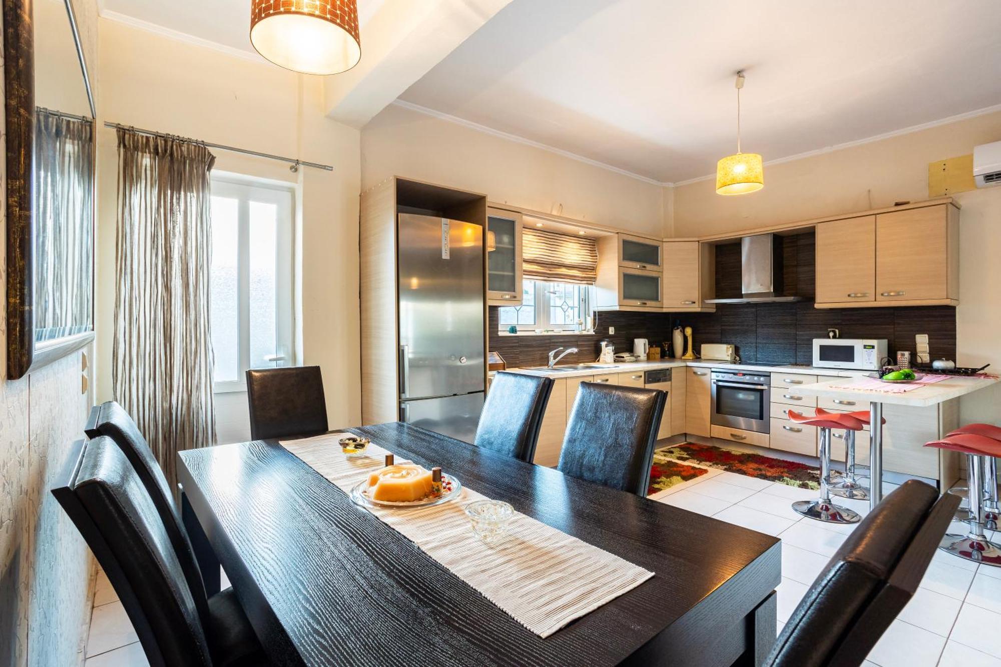 Kalamata'S Sunny Retreat Near The Historic Center Luaran gambar